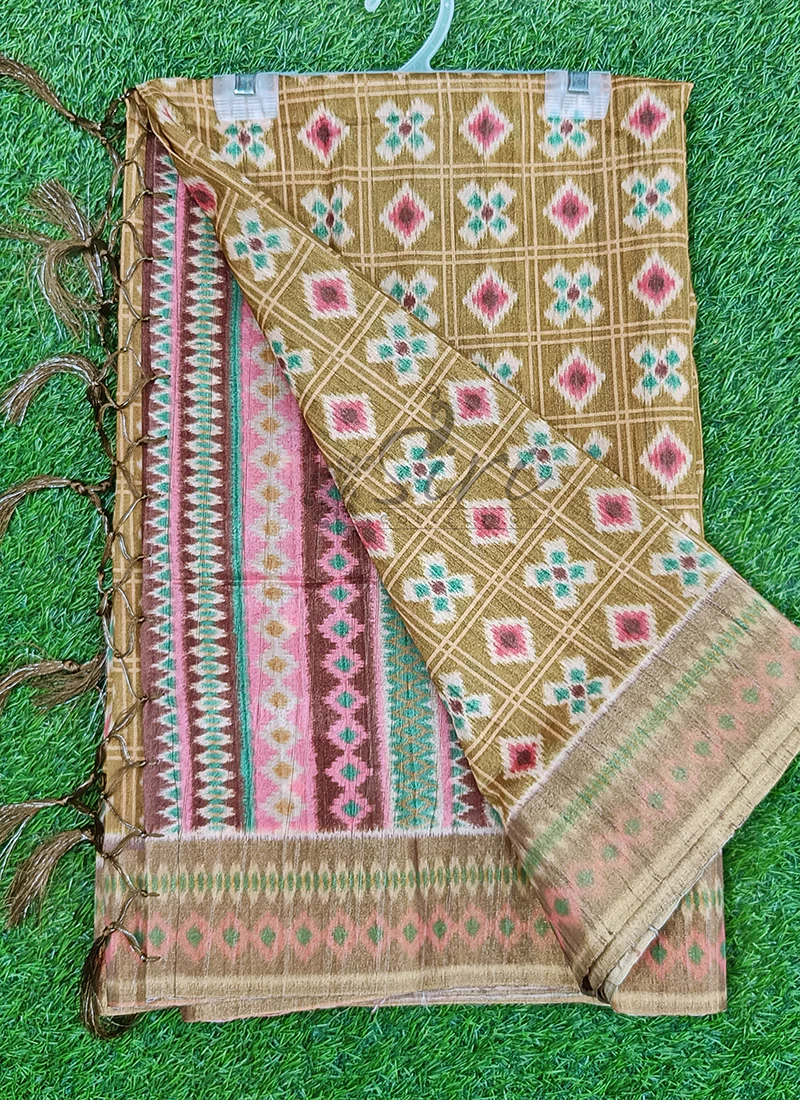 Beautiful Digital Print Matka Silk Saree - Image 3