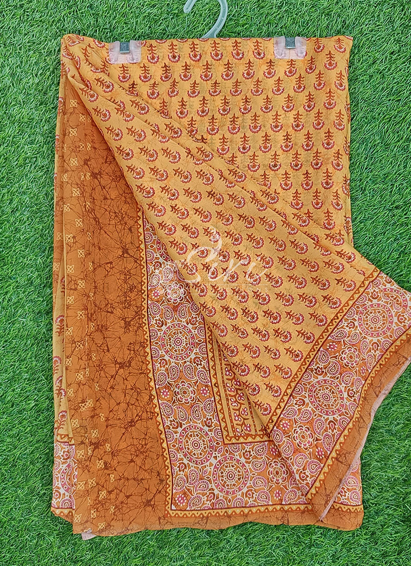 Digital Print Crepe Georgette Saree - Image 4